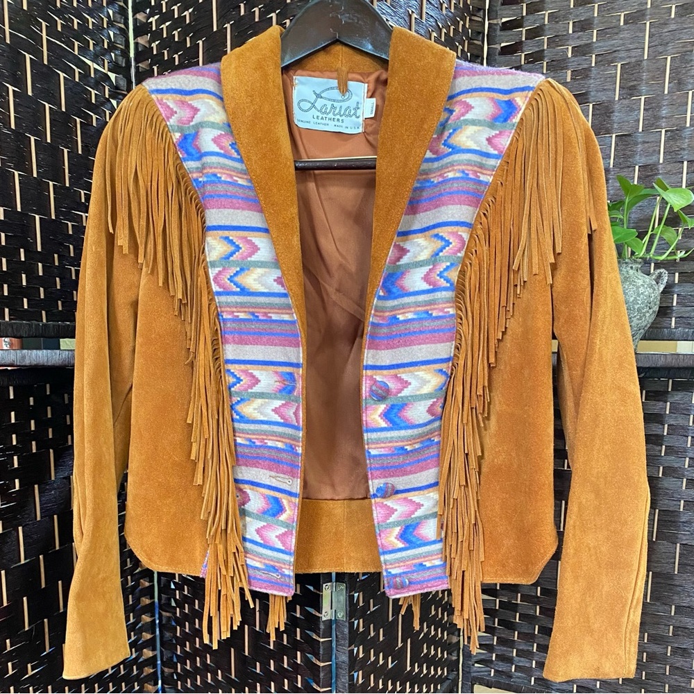 Vtg Lariat Genuine Suede Leather Fringe Jacket
